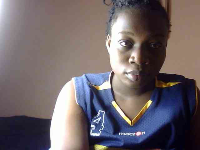 Pretty-horny webcam