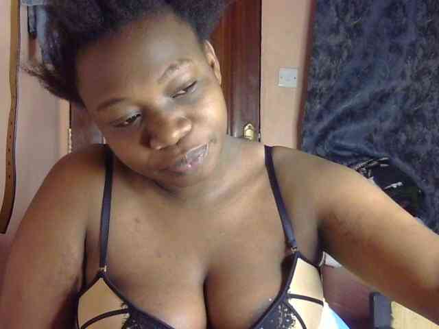 Pretty-horny webcam