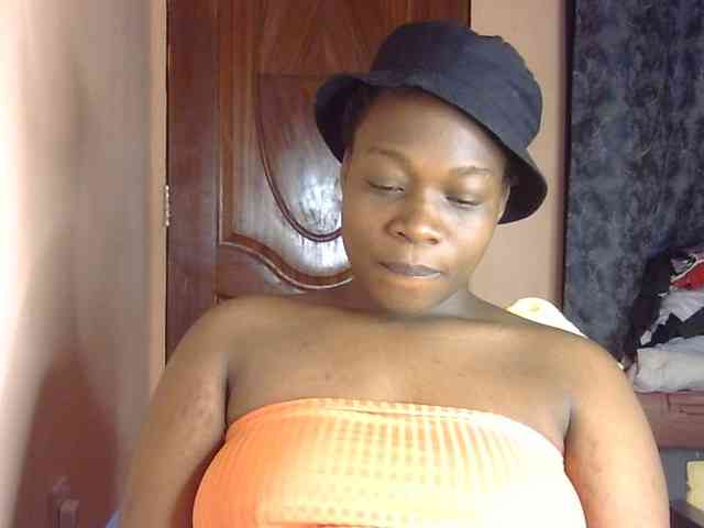 Pretty-horny webcam