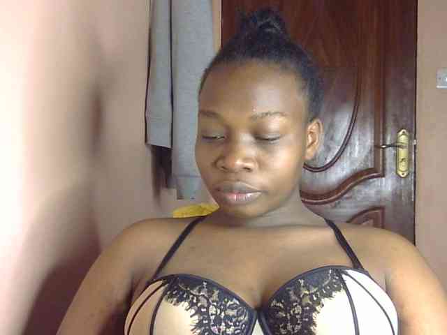 Pretty-horny webcam