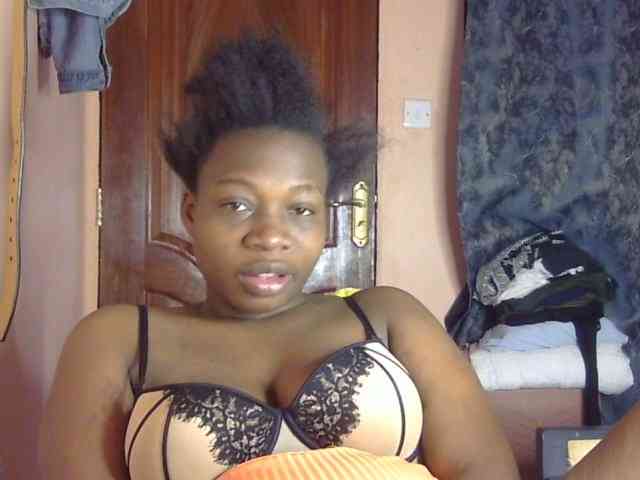 Pretty-horny webcam