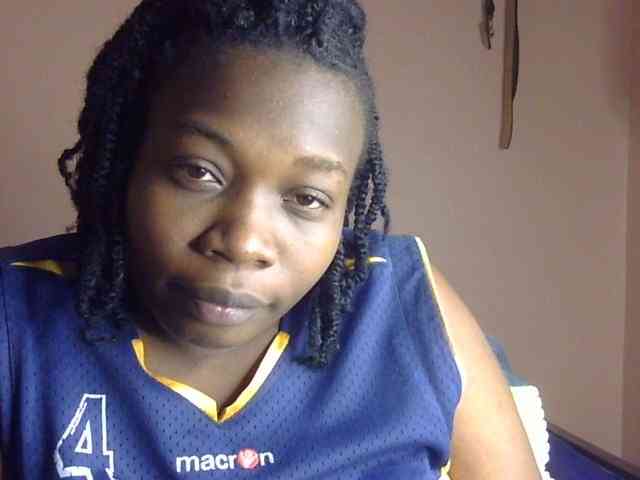 Pretty-horny webcam