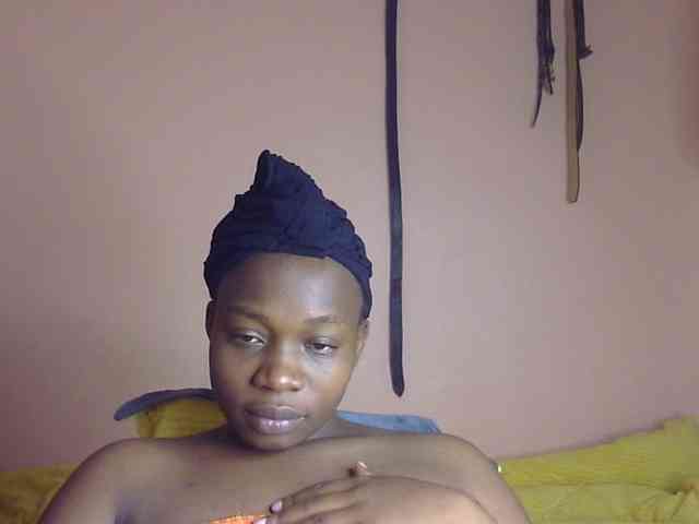 Pretty-horny webcam
