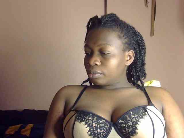 Pretty-horny webcam