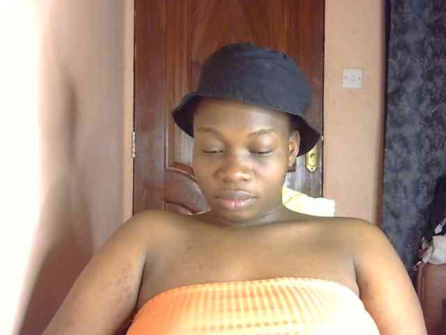 Pretty-horny webcam