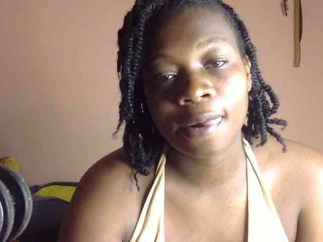 Pretty-horny webcam