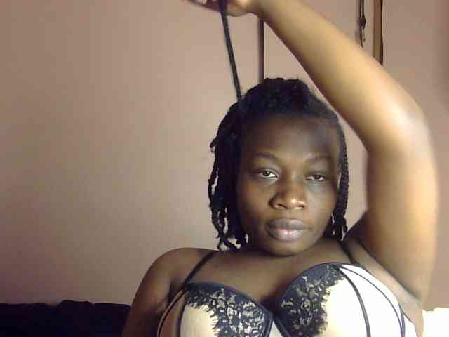 Pretty-horny webcam