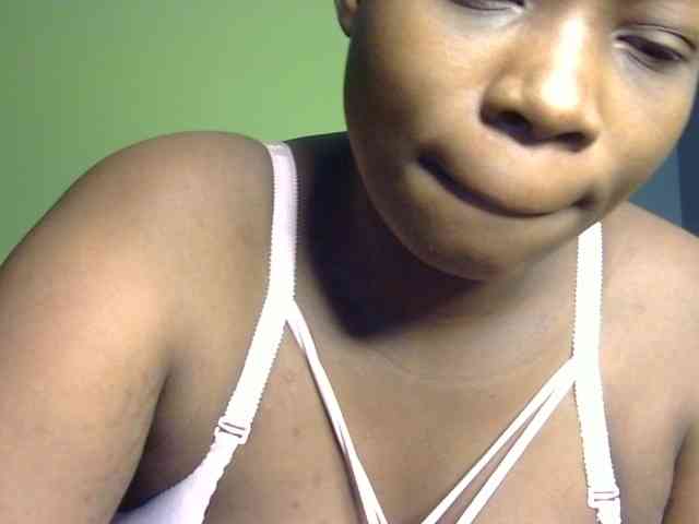 Pretty-horny Pretty-horny