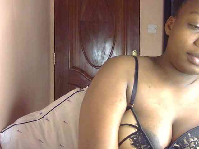 Pretty-horny webcam