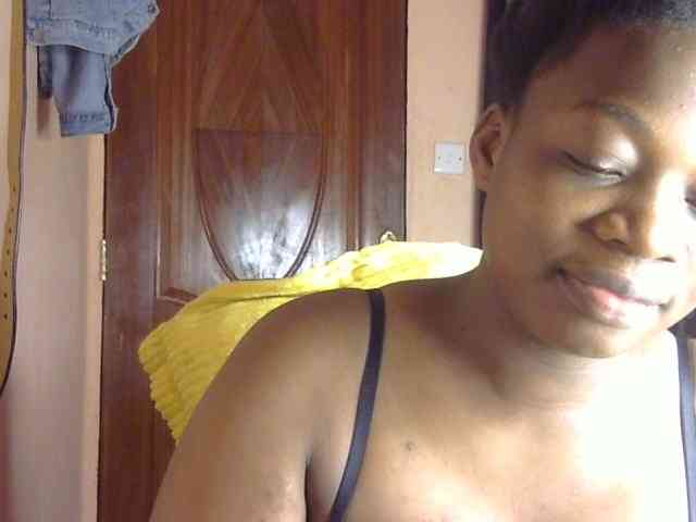 Pretty-horny webcam
