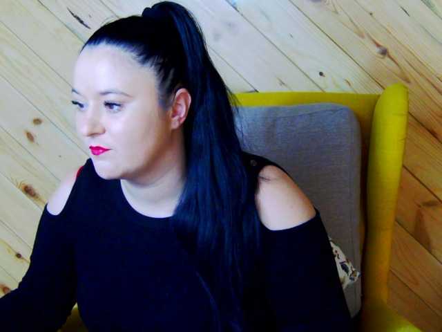 Sensualcrissa on Bongacams