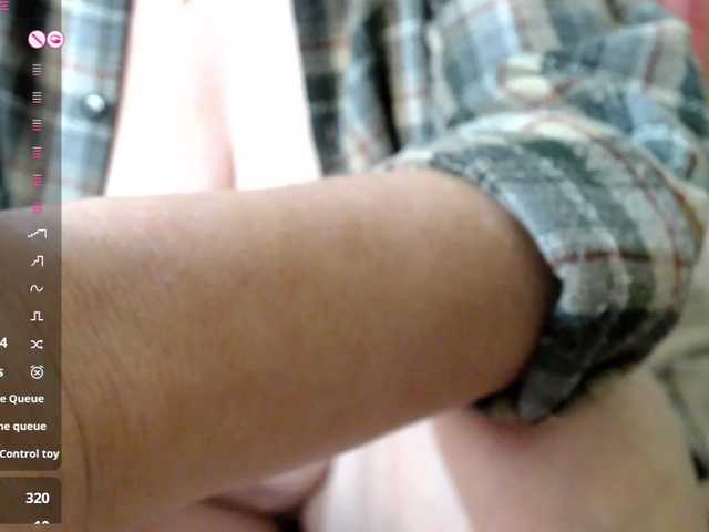 rosestar's BongaCams show and profile