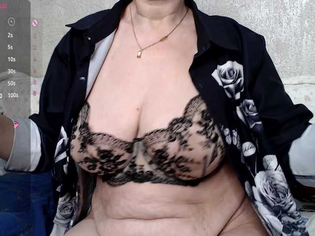 rosestar's BongaCams show and profile