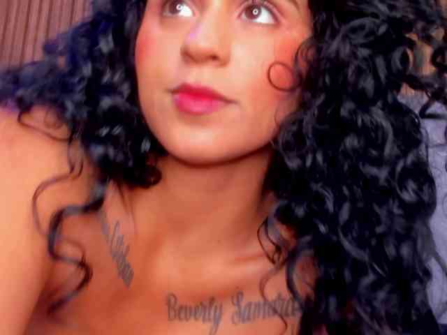 Anabackerr Live Webcam on BongaCams