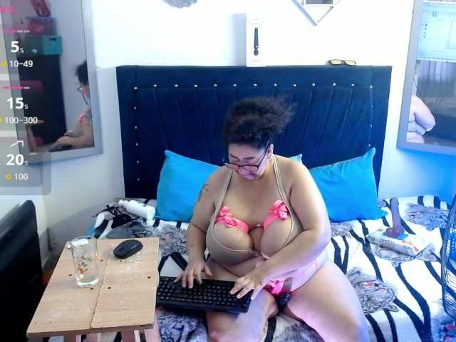 bubis-laru53's BongaCams show and profile