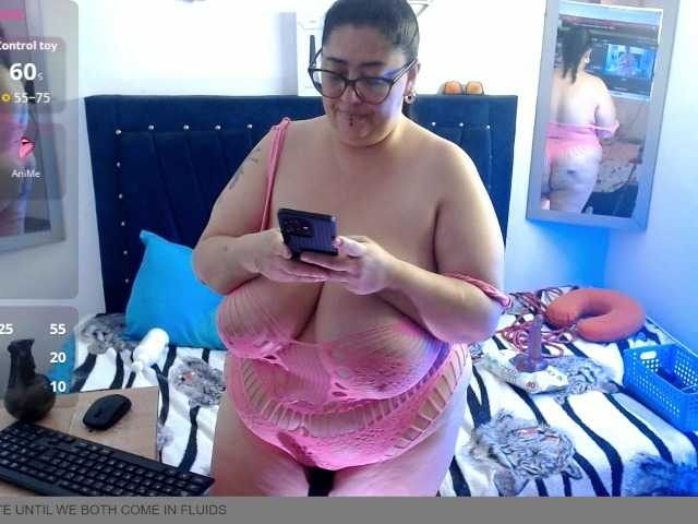 bubis-laru53's BongaCams show and profile