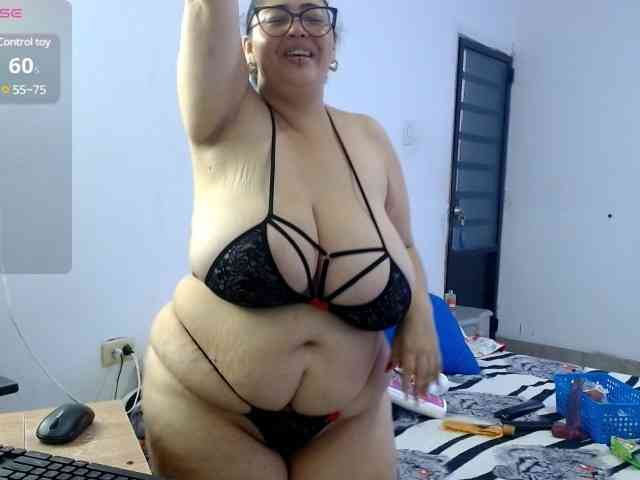 bubis-laru53 Live Webcam on BongaCams