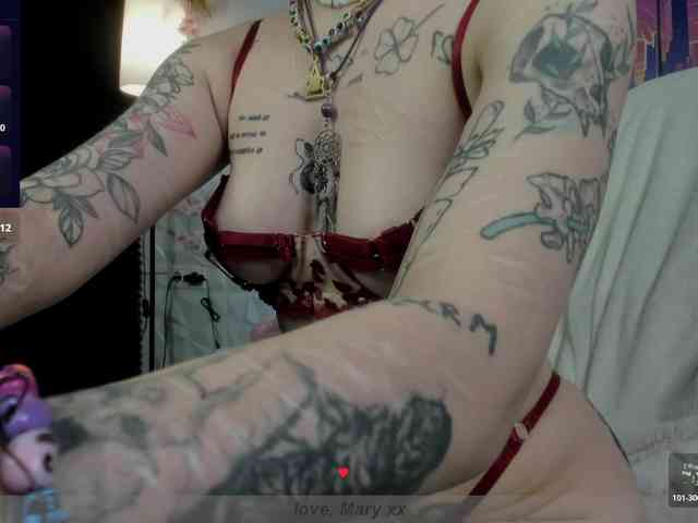 Mary-Xextra Mary-Xextra