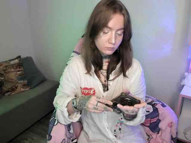 Mary-Xextra webcam