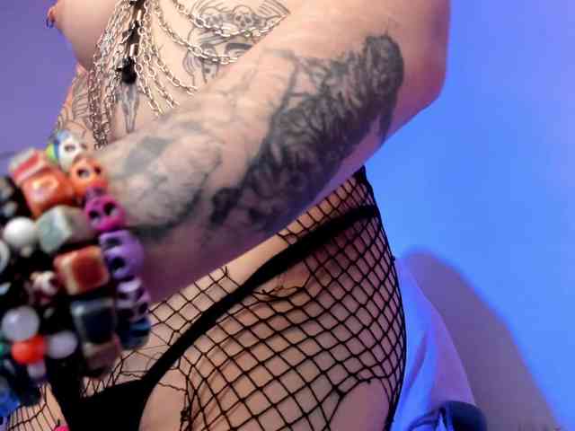 Mary-Xextra webcam