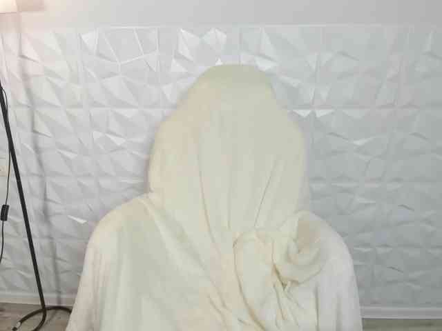 Mary-Xextra webcam