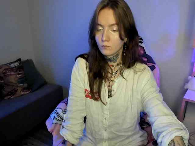 Mary-Xextra webcam