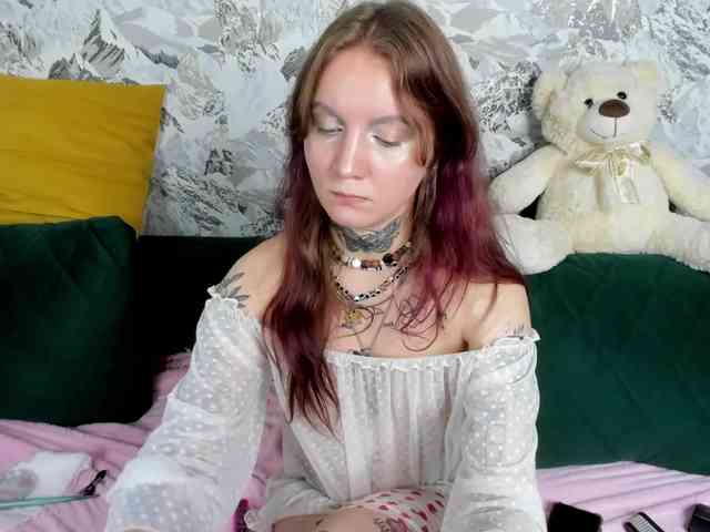 Mary-Xextra webcam