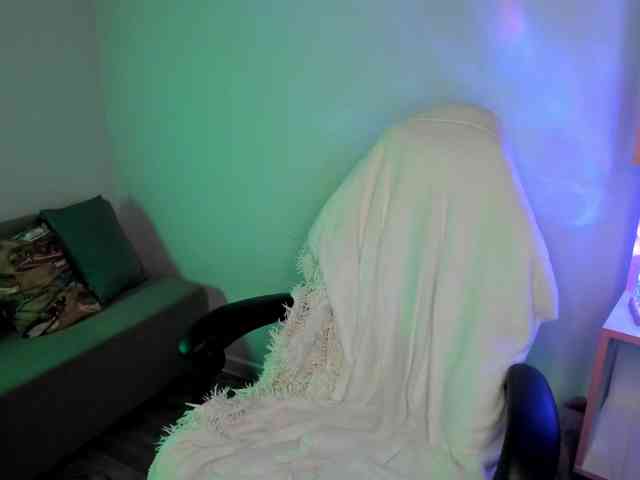 Mary-Xextra webcam