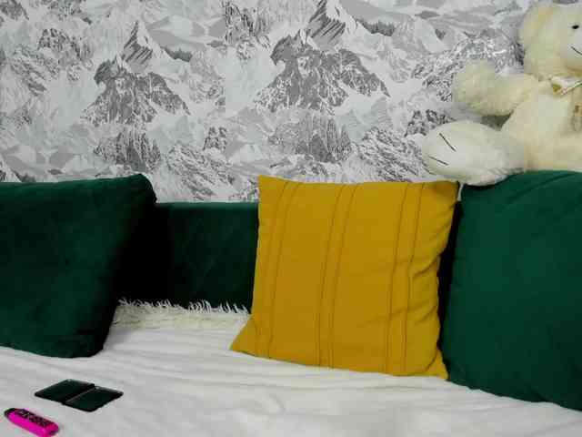 Mary-Xextra webcam