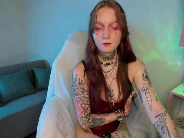 Mary-Xextra webcam