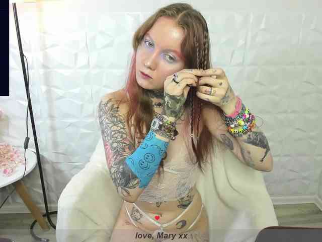 Mary-Xextra webcam