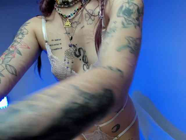 Mary-Xextra webcam