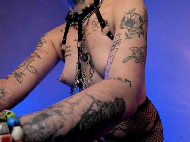 Mary-Xextra webcam