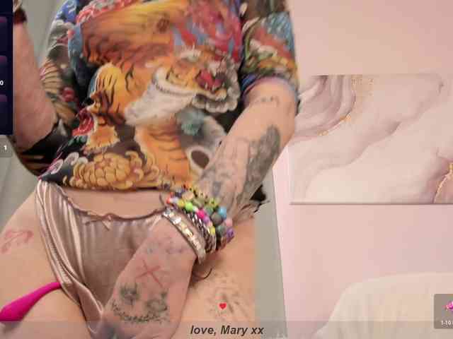 Mary-Xextra Mary-Xextra