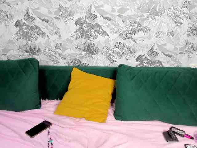 Mary-Xextra webcam
