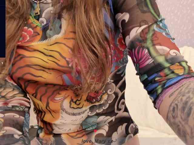 Mary-Xextra Mary-Xextra