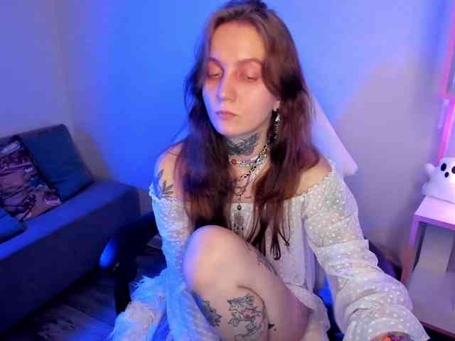 Mary-Xextra webcam