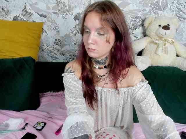 Mary-Xextra webcam