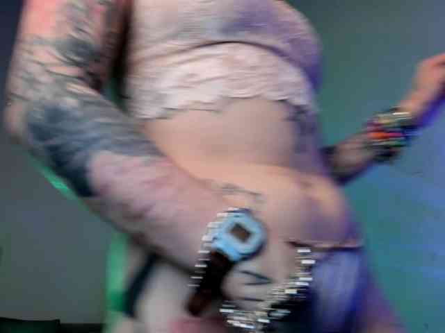 Mary-Xextra webcam