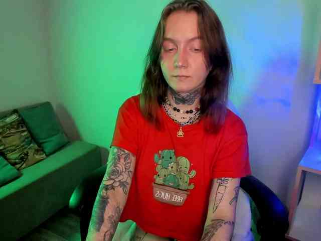 Mary-Xextra webcam