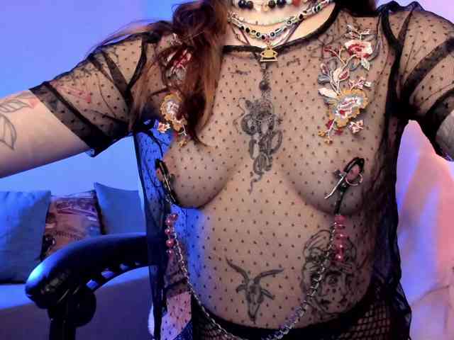 Mary-Xextra webcam