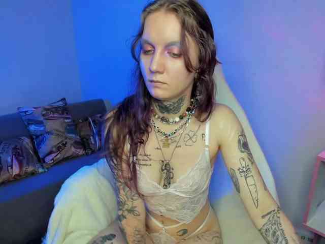 Mary-Xextra webcam