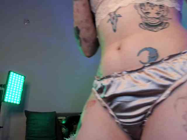 Mary-Xextra webcam