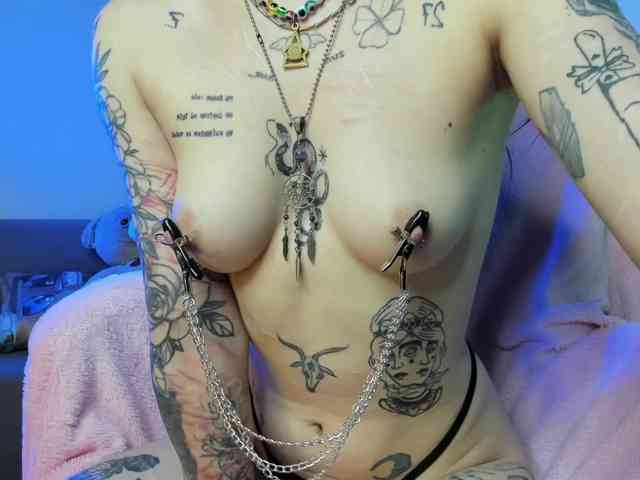 Mary-Xextra webcam