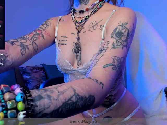 Mary-Xextra webcam
