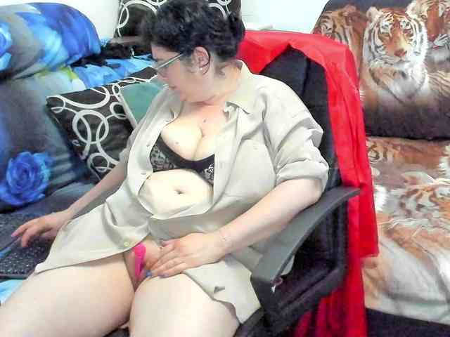 SweetAndNaughtyAlice webcam