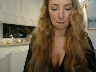 JulietteGlow Porn Show