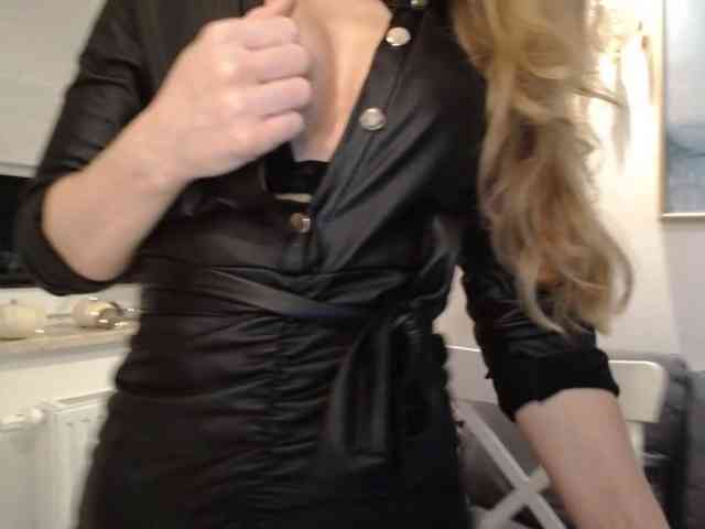 JulietteGlow webcam