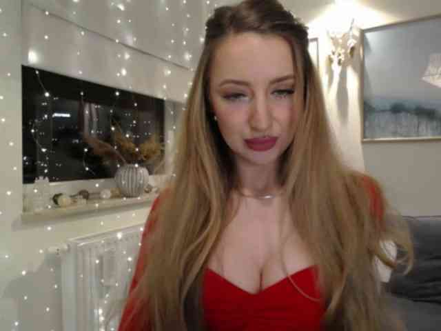 JulietteGlow webcam