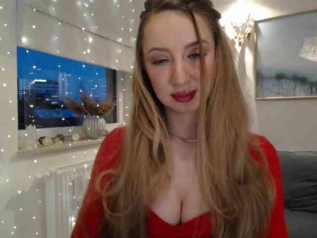 JulietteGlow webcam